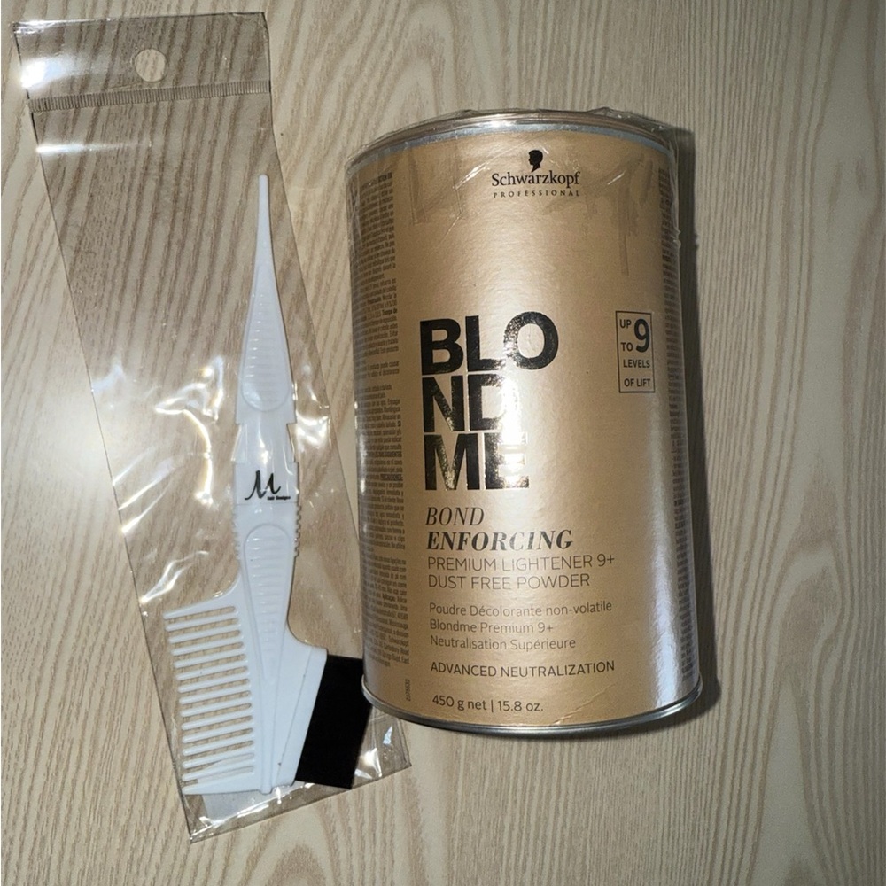 BLONDME Gold and White Hair Styling Lightener